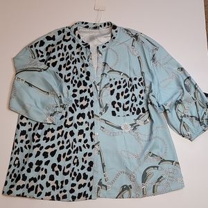 NWT Button Blouse
